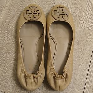 Tory Burch Reva flats size 7